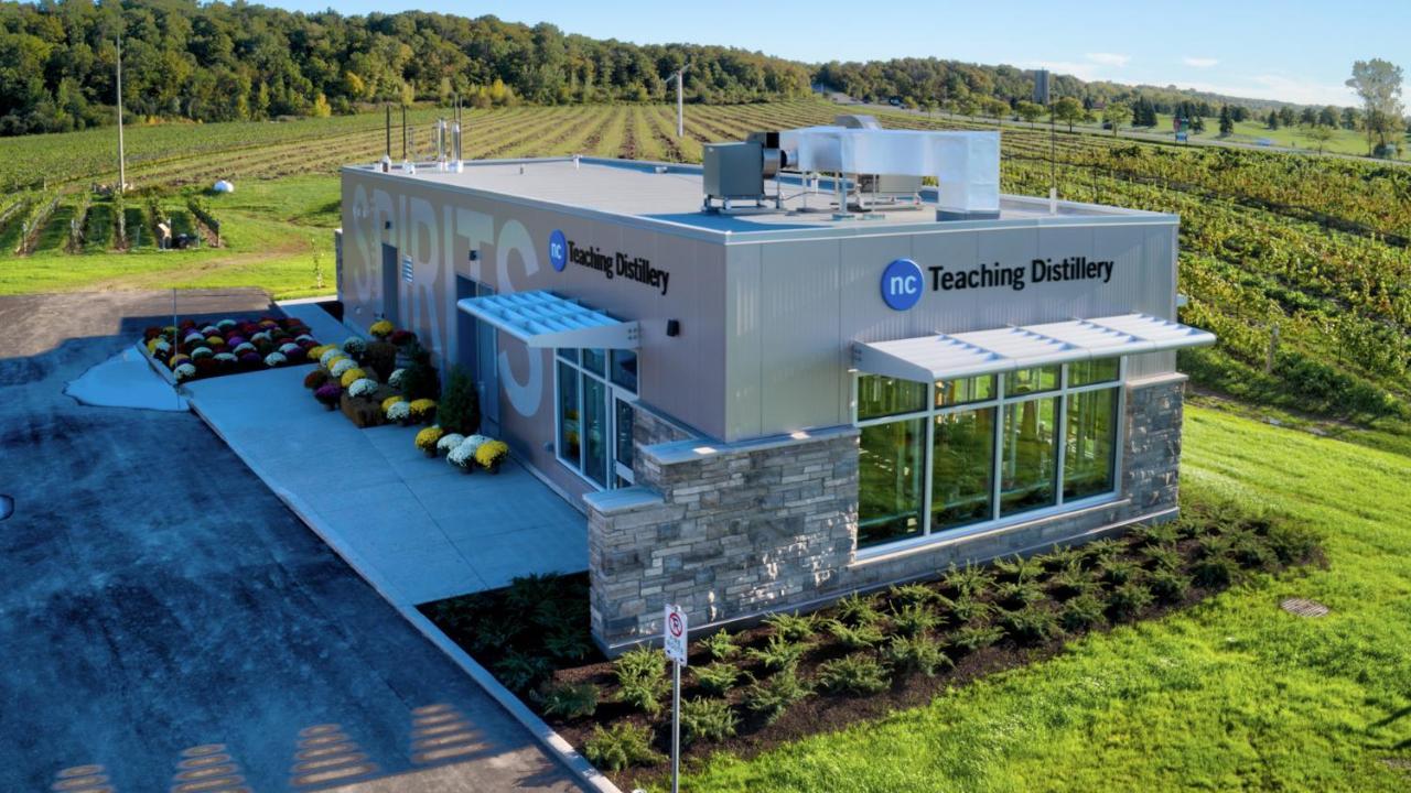 Residence & Conference Centre - Niagara-On-The-Lake Sainte-Catherine Exteriör bild
